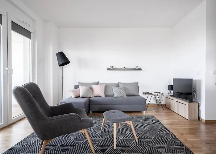 Rentplanet - Apartamenty Atal Tower