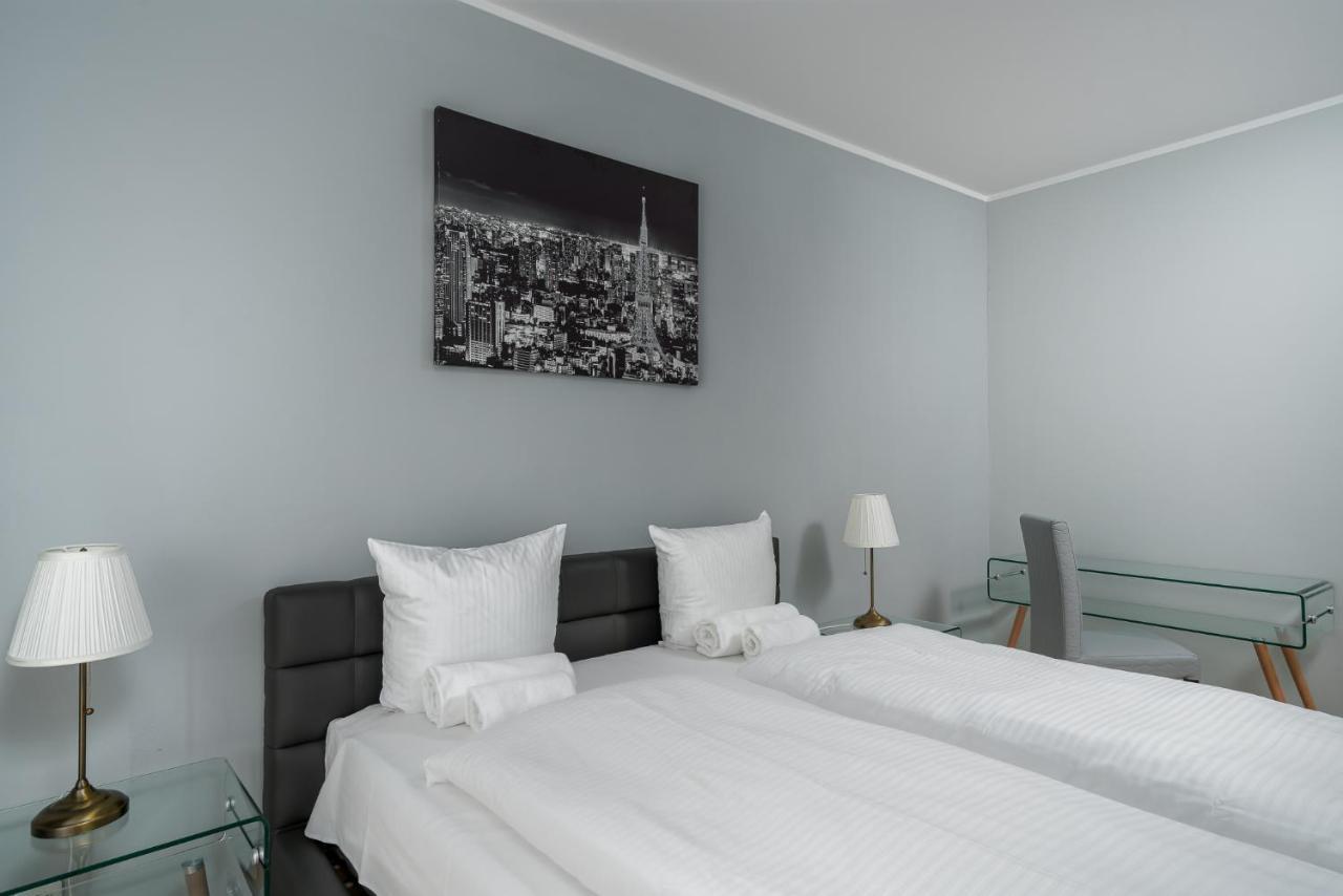 Rentplanet - Atal Tower Apartment